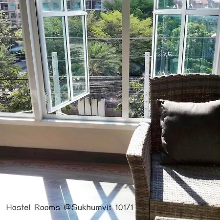 Hostel Rooms